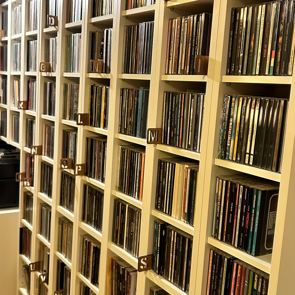 Handcrafted Wooden Vinyl Record Dividers with Letters -Recordshaven